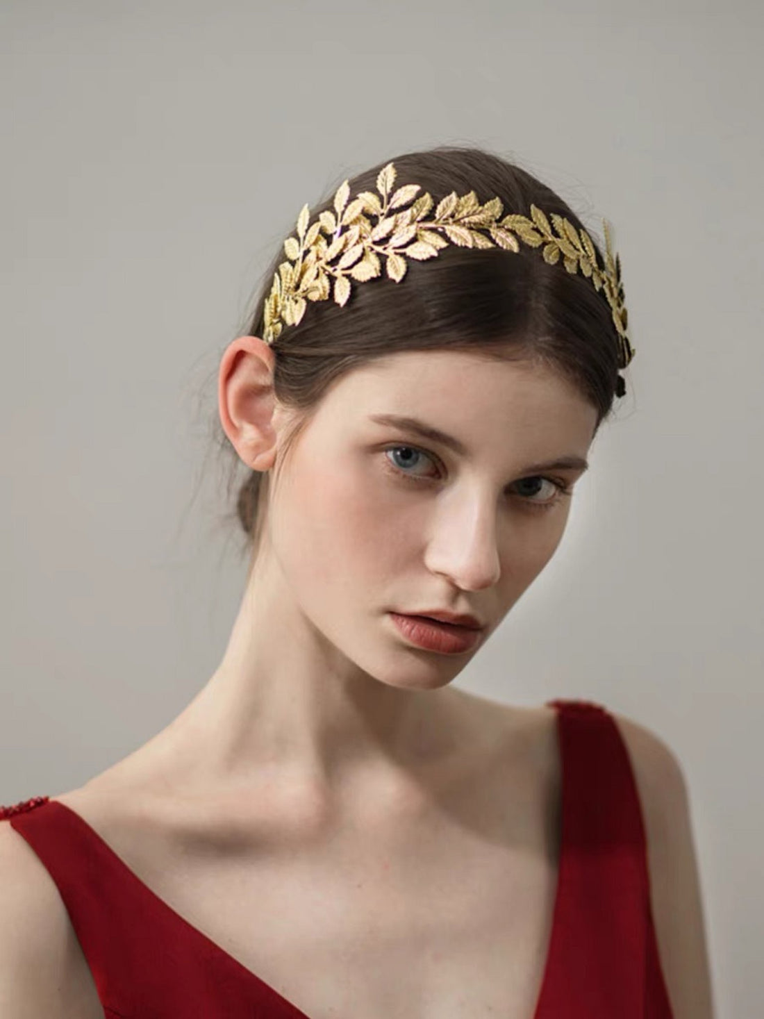 Griekse godin gouden bladeren hoofdband - elegant metalen verguld bruidsaccessoire